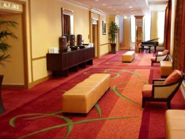 renaissance columbus downtown hotel