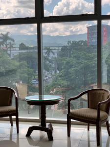 cebu capitol central hotel and suites