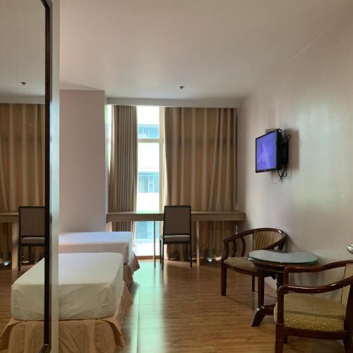 cebu capitol central hotel and suites