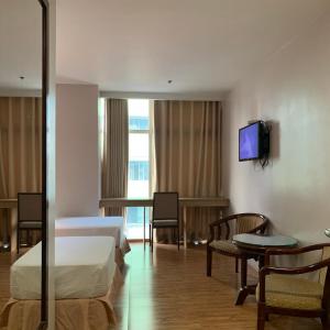 cebu capitol central hotel and suites