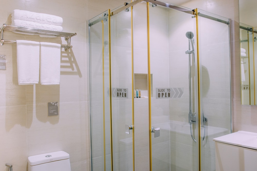 azalea hotels and residences boracay