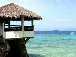 loves beach and dive resort