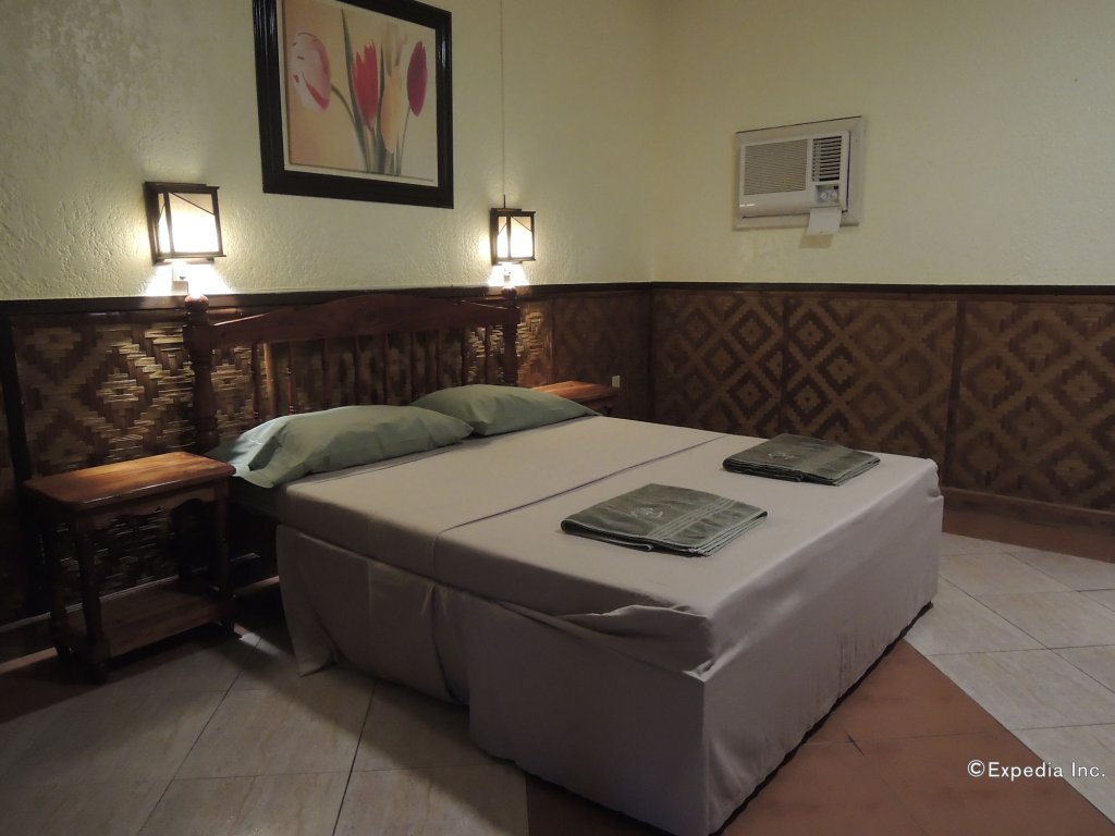 loves beach and dive resort