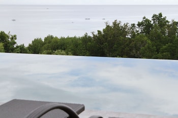 Ocean Suites Boutique Hotel,Bohol>>Baclayon,4 star