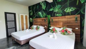 fox and the firefly cottages