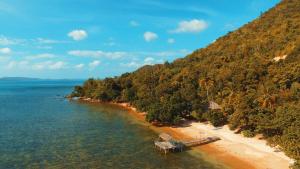alam indah beach