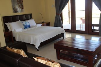 reef beach resort
