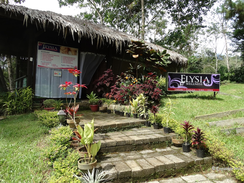 eden nature park and resort