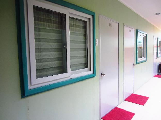 shore time hotel annex