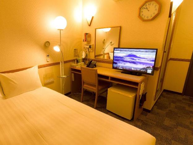 toyoko inn nishitetsu kurume station