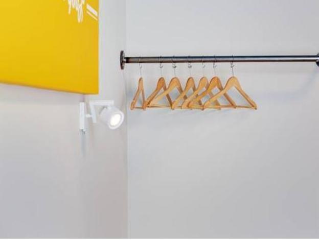 colors central ladadika