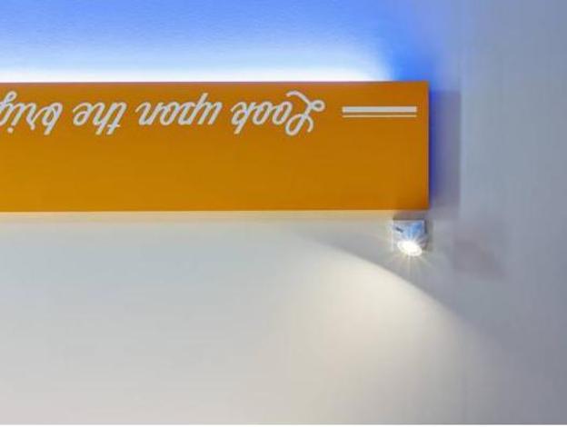 colors central ladadika