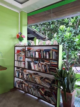 phayam coconut beach resort