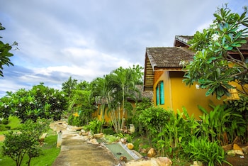 e outfitting pai resort