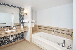 hilton garden inn schaumburg