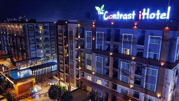 the contrast i hotel