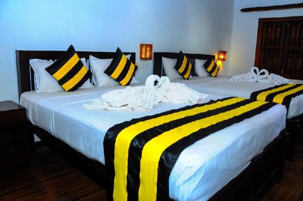 happy banana hotel and restaurant