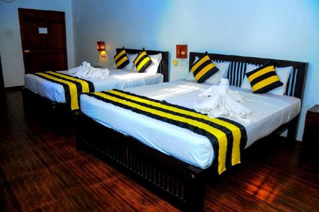 happy banana hotel and restaurant