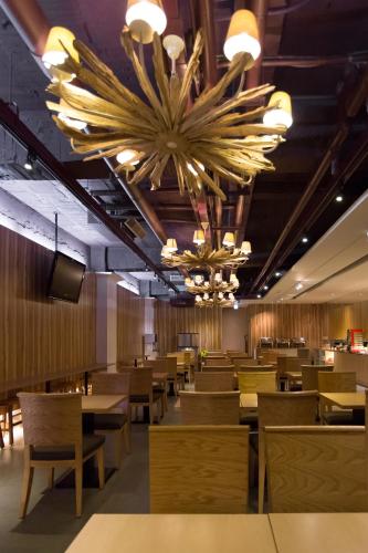 leesing hotel qixian