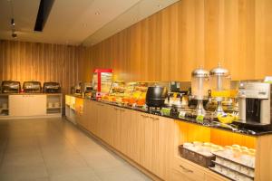 leesing hotel qixian