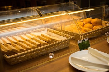 leesing hotel qixian