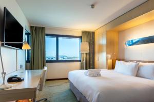 Hilton Helsinki Airport,Helsinki-Vantaa Airport>>Helsinki,4 star
