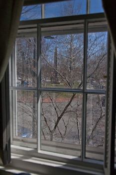 concords colonial inn