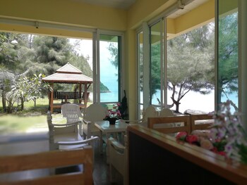 Aow Noi Sea View Resort