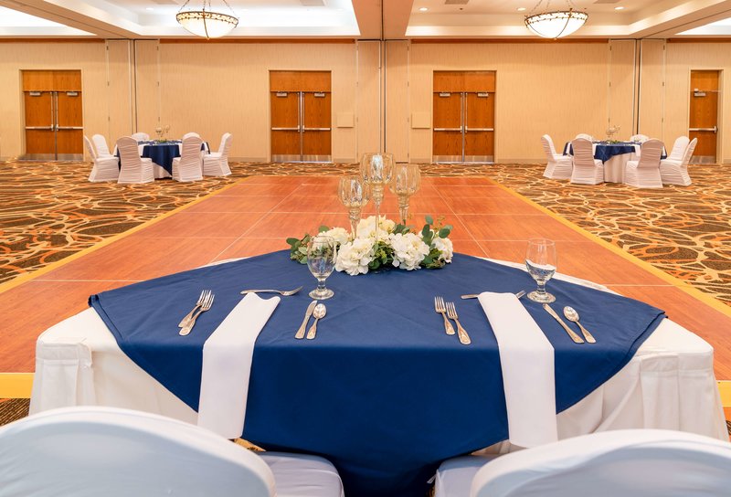 doubletree by hilton hotel norfolk airport