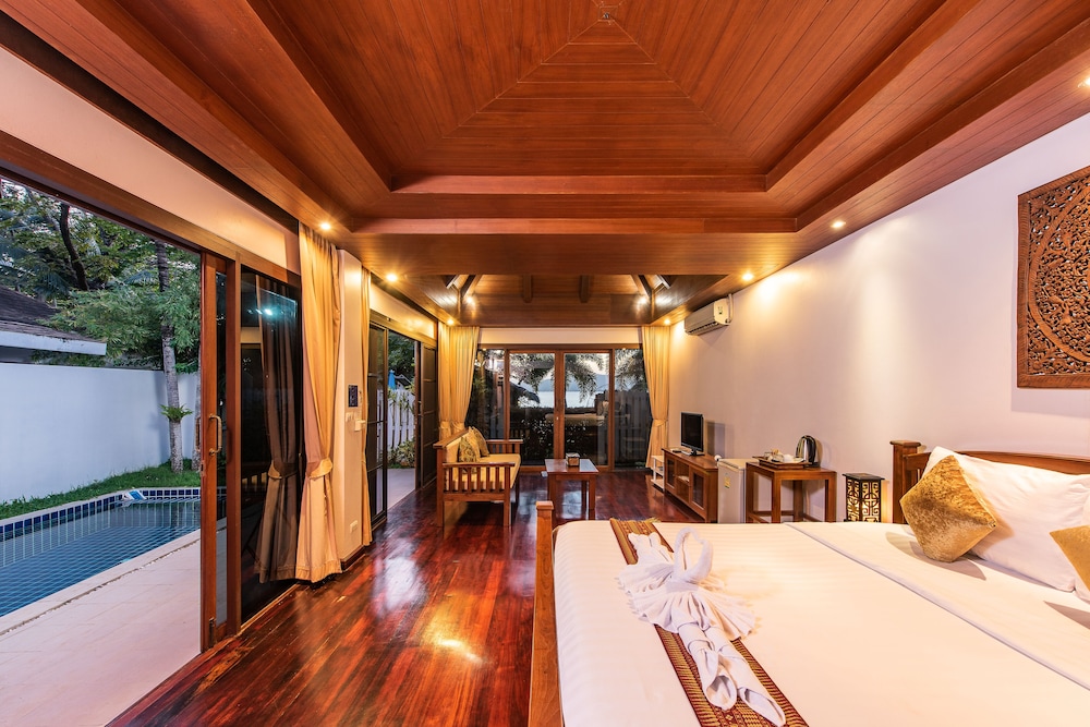 soul villas by the beach phuket