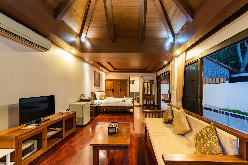 soul villas by the beach phuket