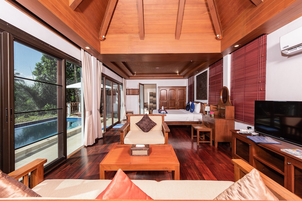 soul villas by the beach phuket