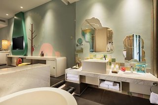 hilton sanya yalong bay resort and spa