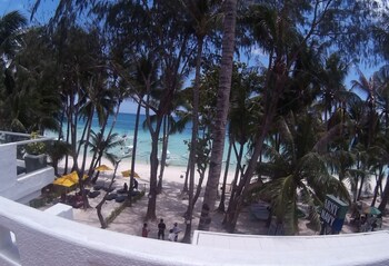 boracay coco huts