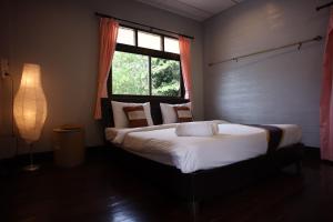 marina hut guest house