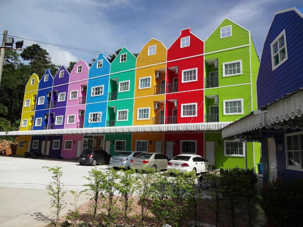 holland resort phuket