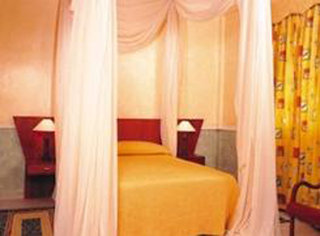 Hotel-Img