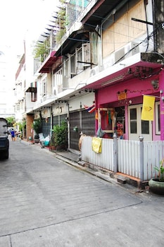 siam journey guesthouse hostel