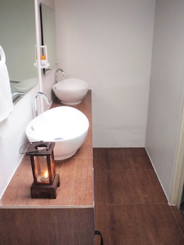 siam journey guesthouse hostel