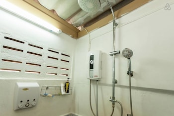 siam journey guesthouse hostel