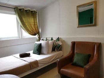 siam journey guesthouse hostel