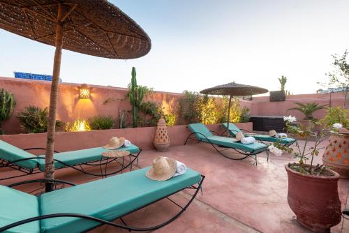 riad lorange bleue