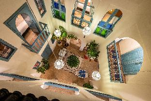 riad lorange bleue