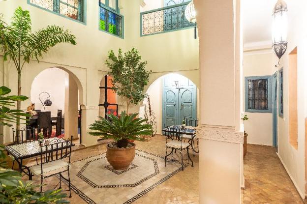 riad lorange bleue