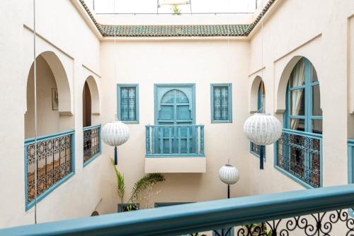 riad lorange bleue