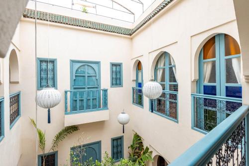 riad lorange bleue