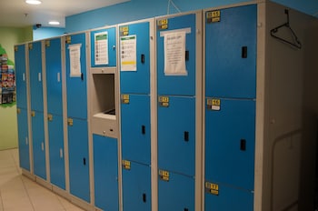 790 on george backpackers