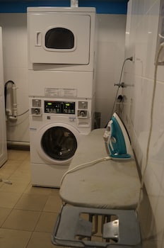 790 on george backpackers