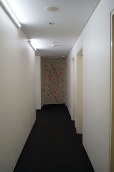 790 on george backpackers