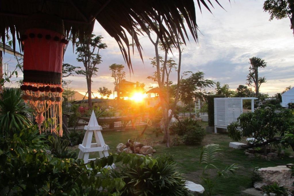 Rai Kidteung Resort,Pak Chong>>Khao Yai National Park,3 star